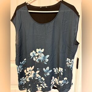 ❤️ Ricki’s Top XL